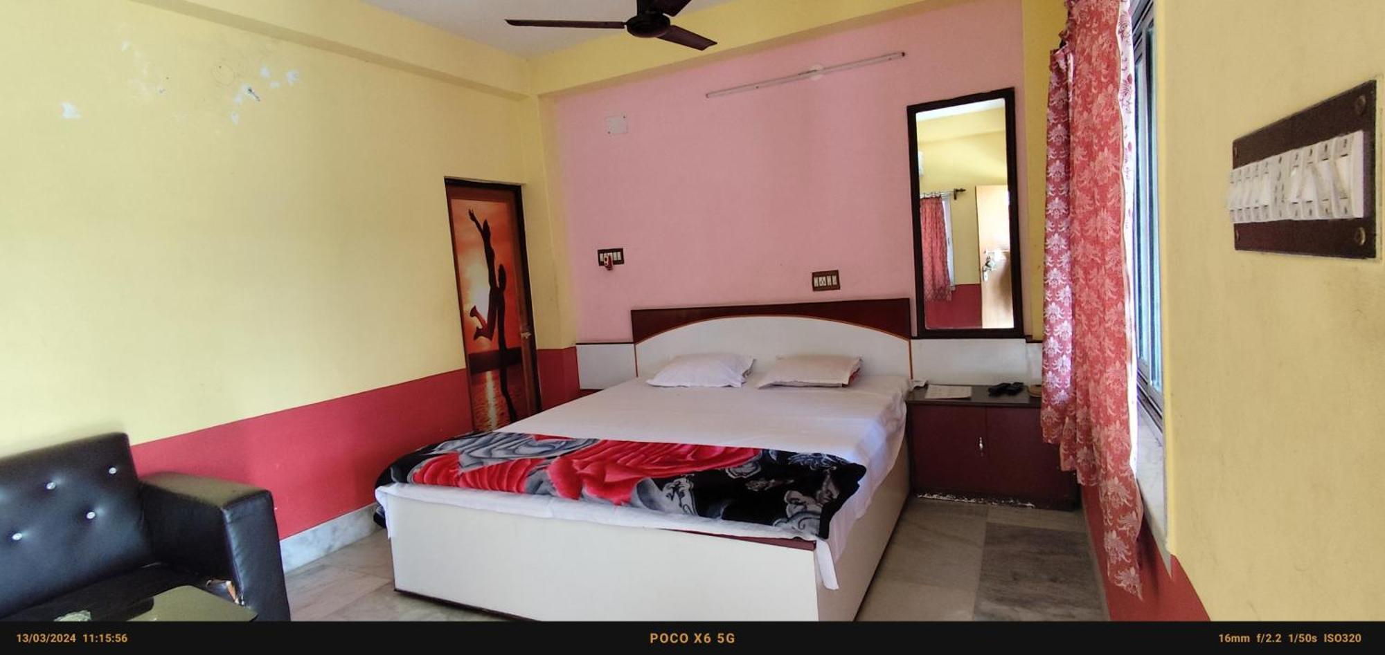 Отель India Tours Only Ekanta Apan Mathurakhanda Экстерьер фото